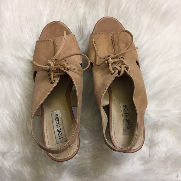 Steve Madden Woki Wedge Shoes. Size 10 - Picture 4 of 8